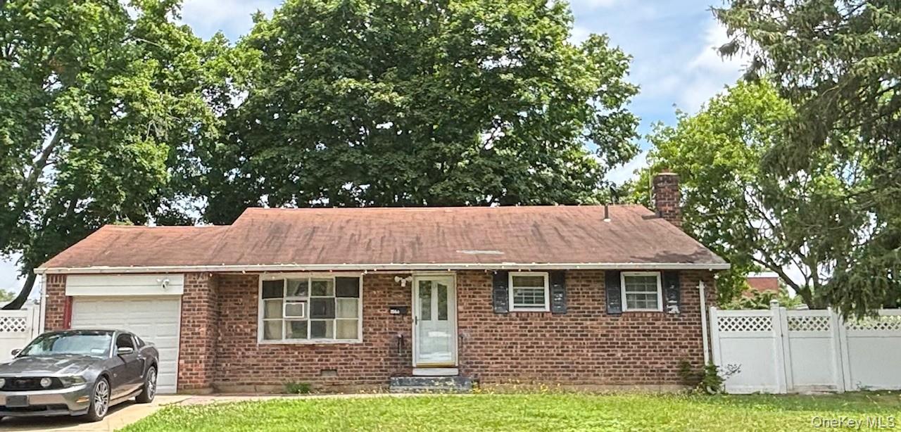 1563 Baldwin Boulevard, Bay Shore, NY 11706