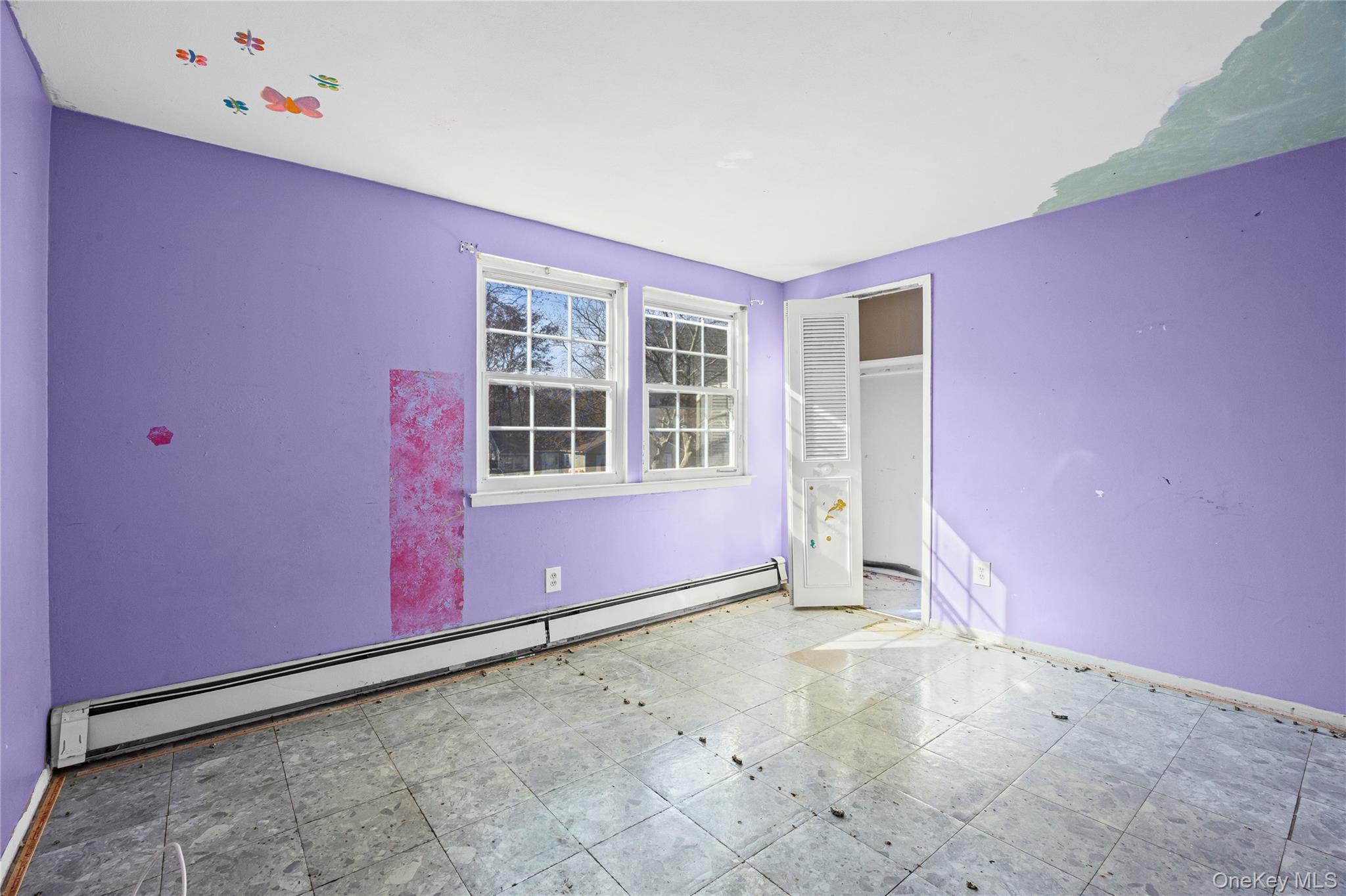 25 Crater Lake Drive, Coram, NY 11727