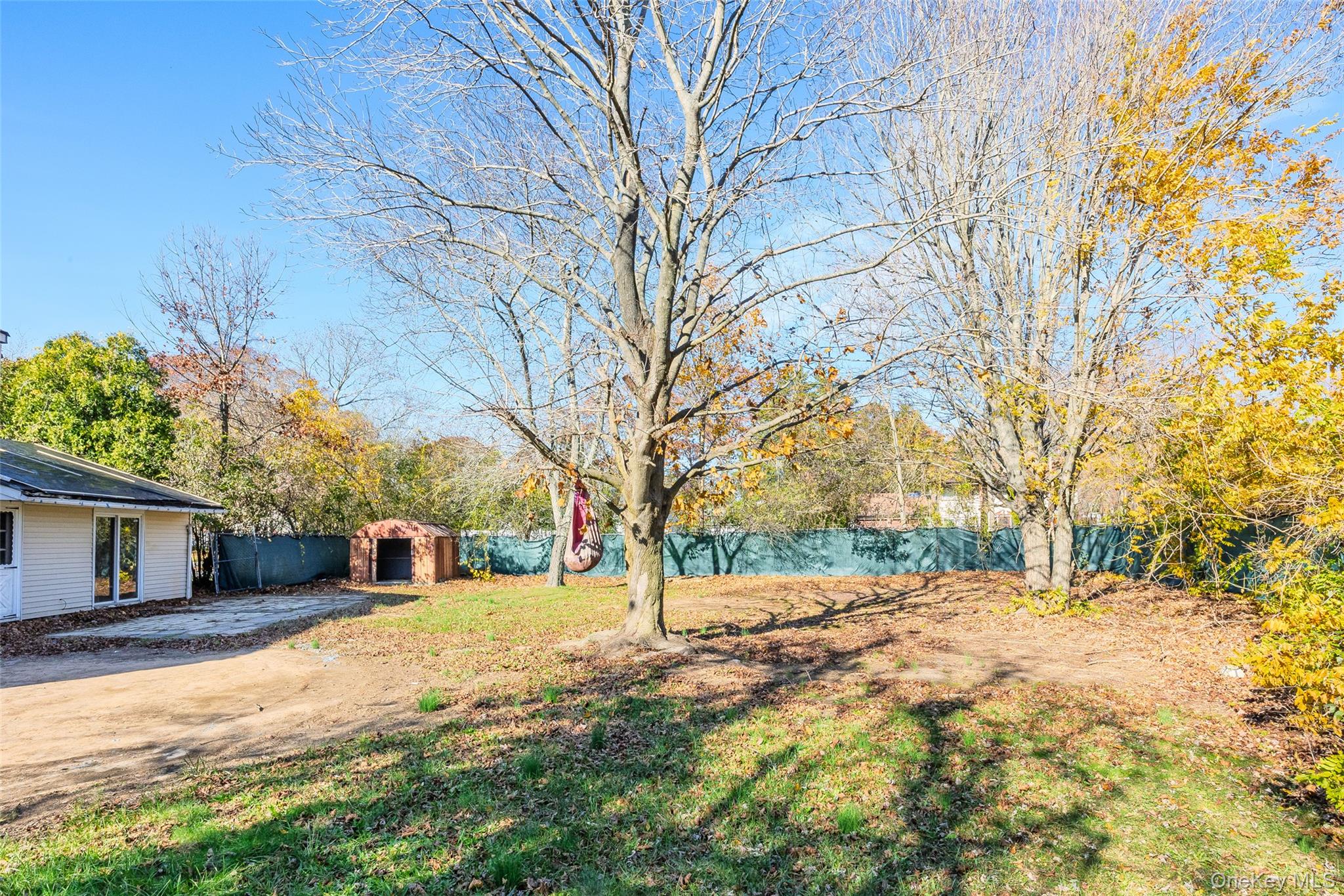 25 Crater Lake Drive, Coram, NY 11727