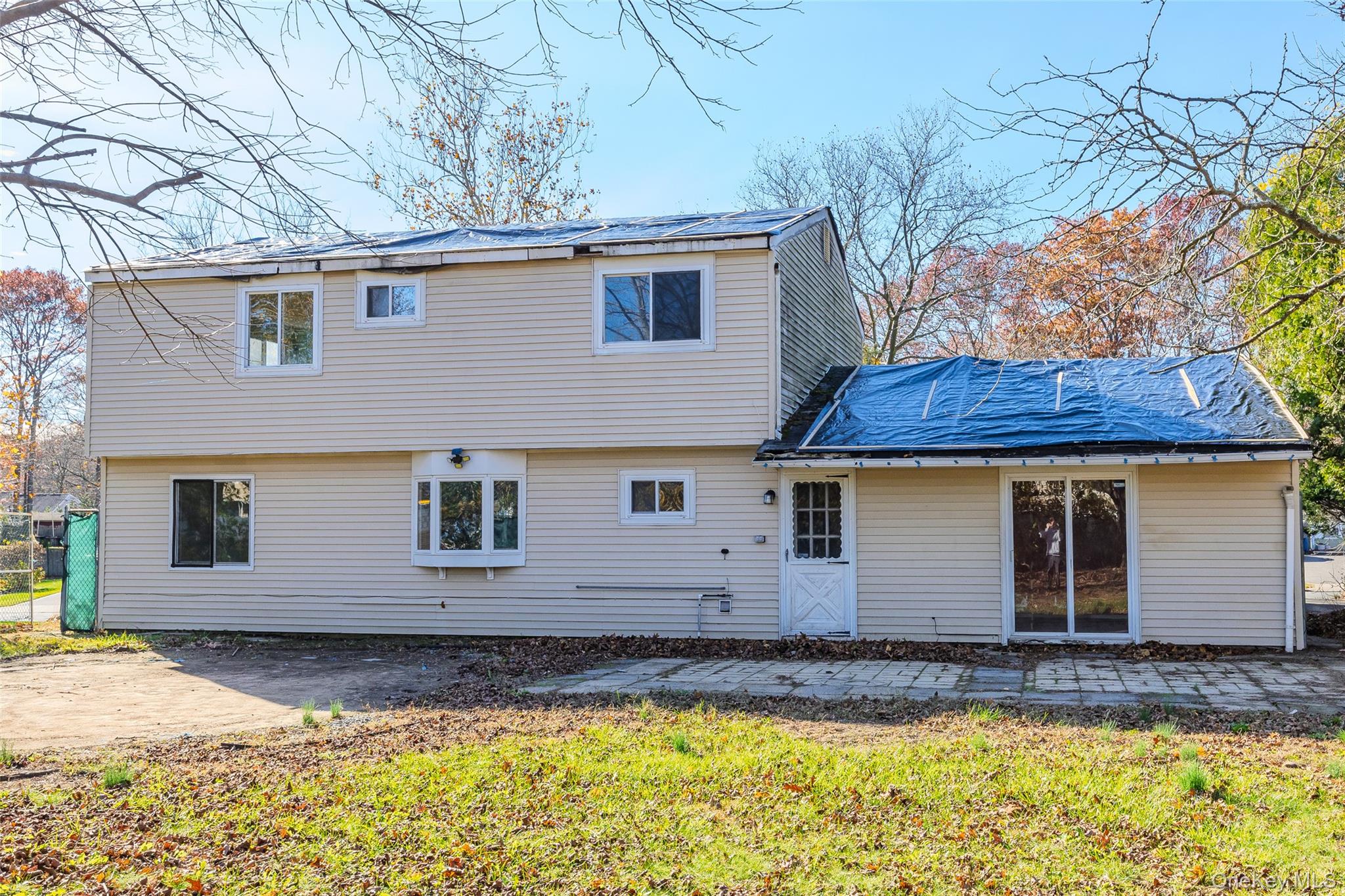 25 Crater Lake Drive, Coram, NY 11727