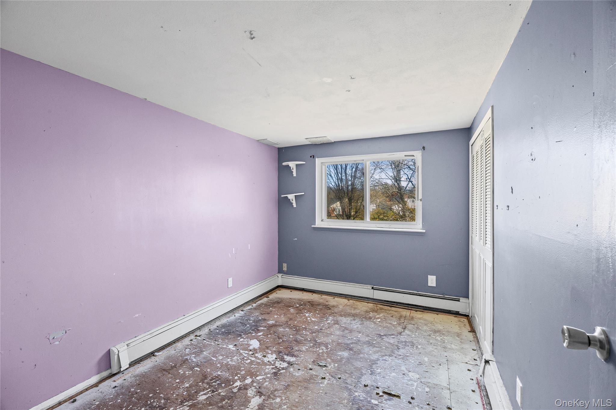 25 Crater Lake Drive, Coram, NY 11727