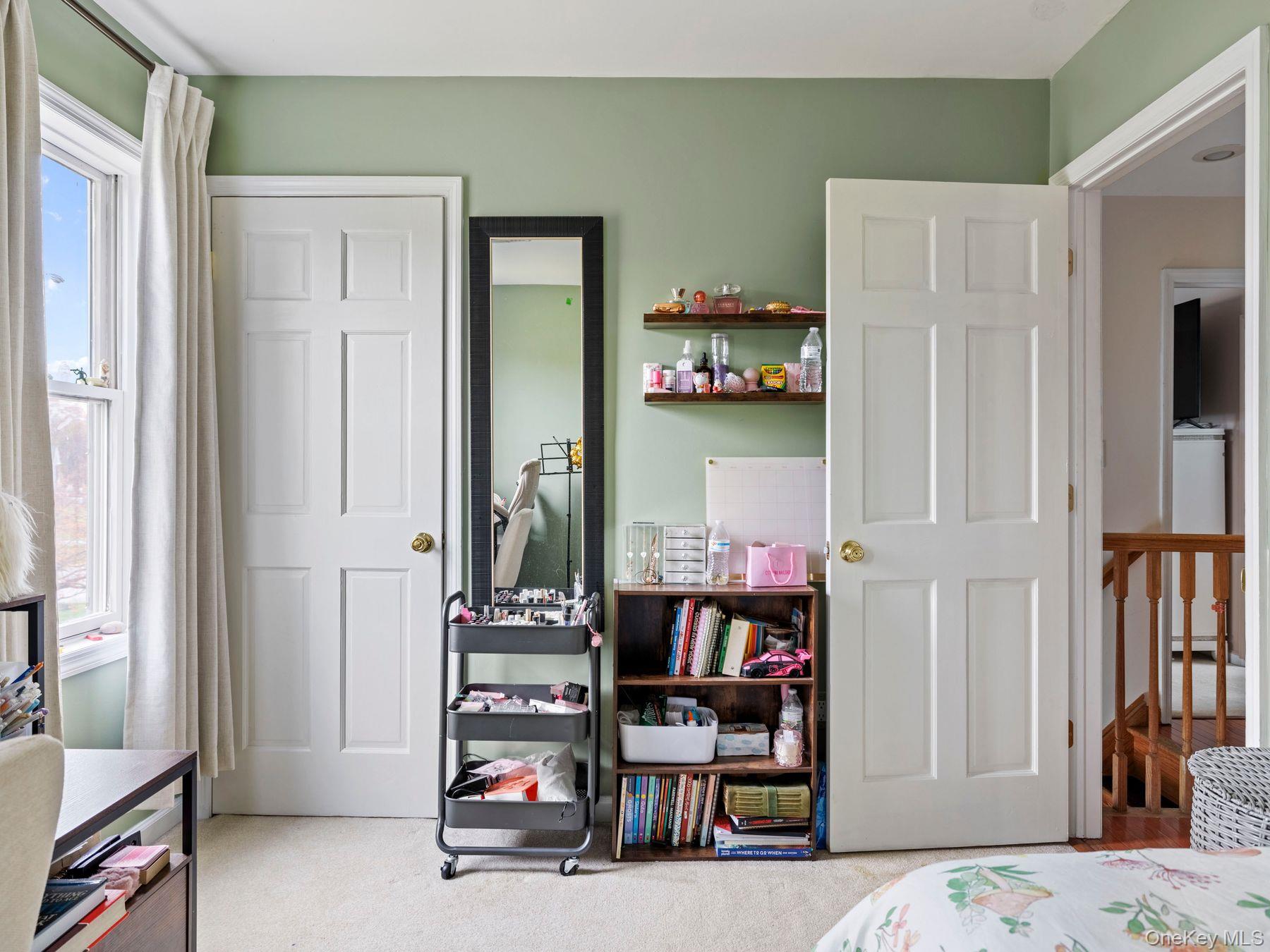 91 Canterbury Drive, Saugerties, NY 12477