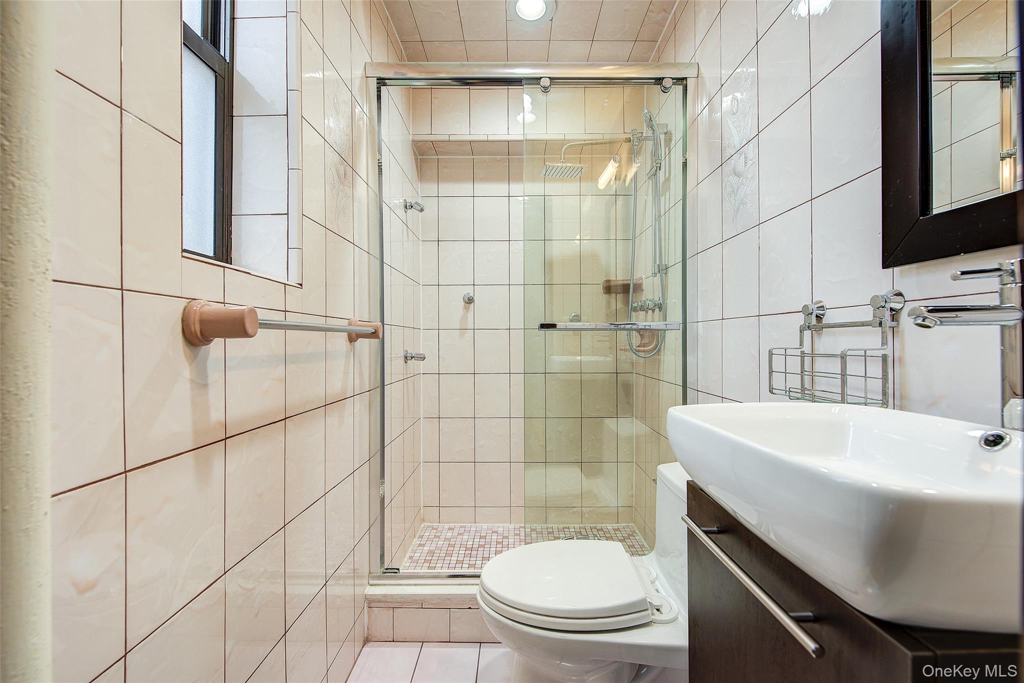 100-25 Queens Boulevard # 7FF, Forest Hills, NY 11375