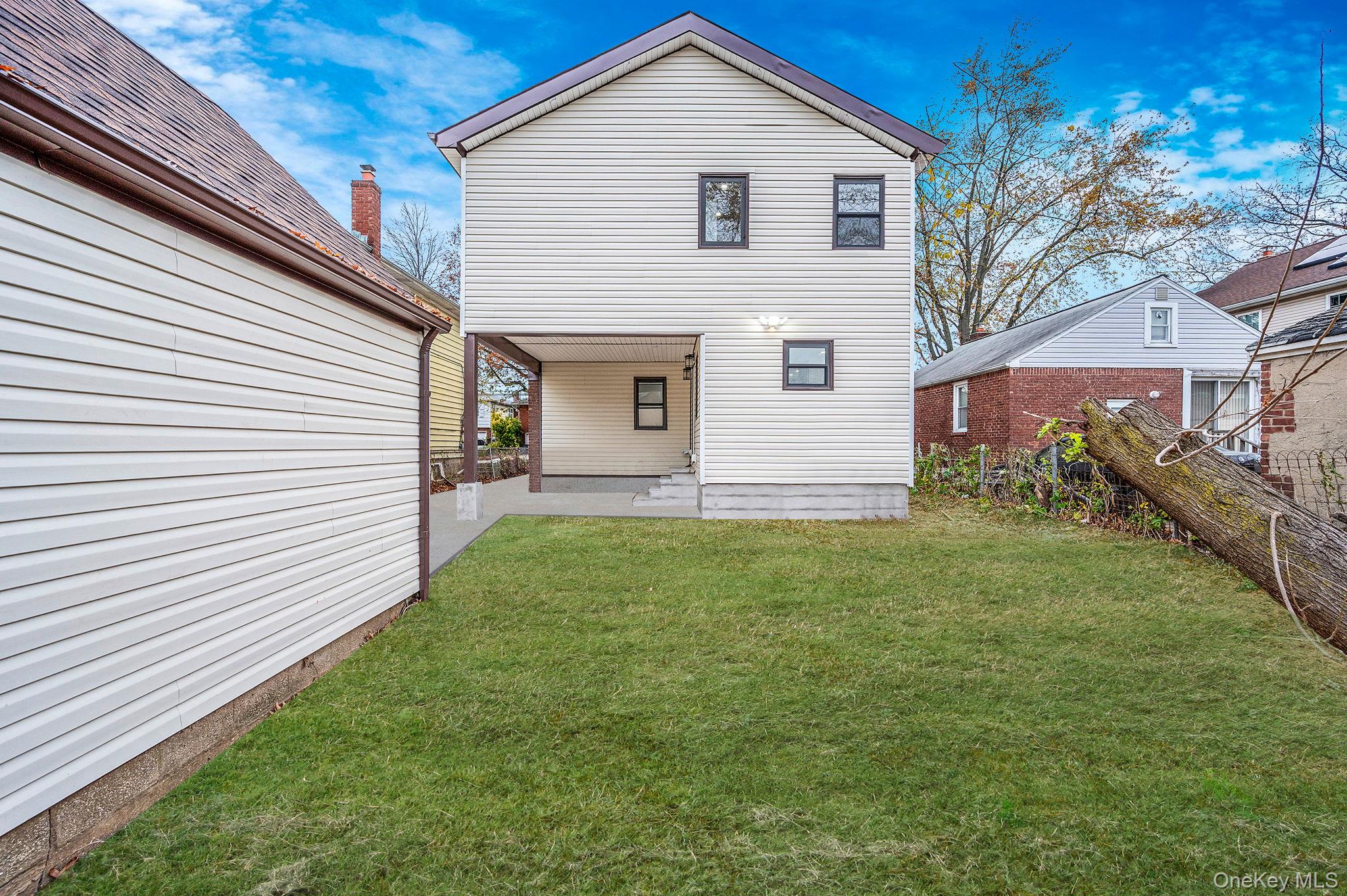 89 Hunnewell Avenue, Elmont, NY 11003