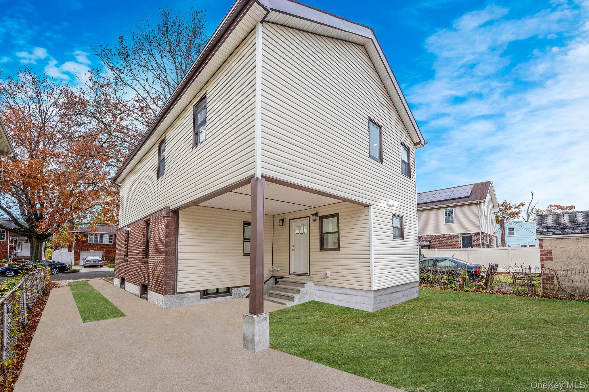 89 Hunnewell Avenue, Elmont, NY 11003