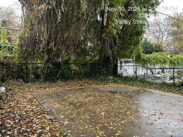 343 Cochran Place, Valley Stream, NY 11581