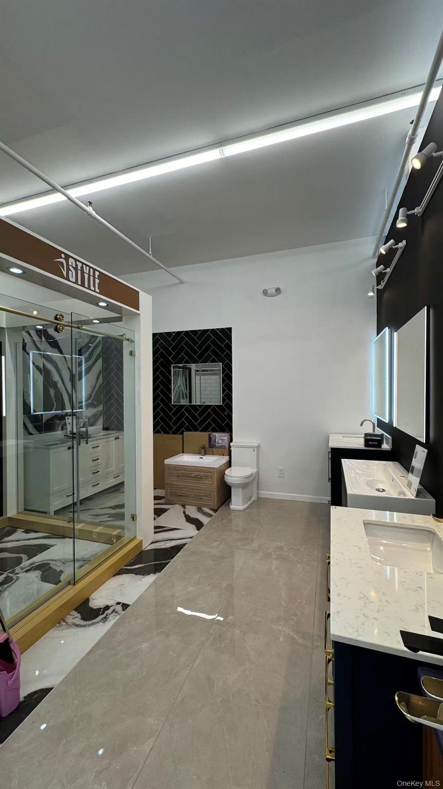 22-28 Hempstead Turnpike, Hempstead, NY 11735