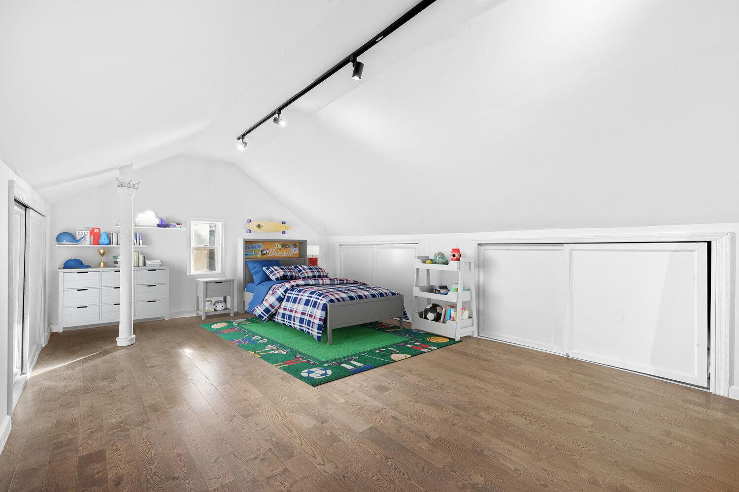 27-24 165TH Street, Queens, NY 11358