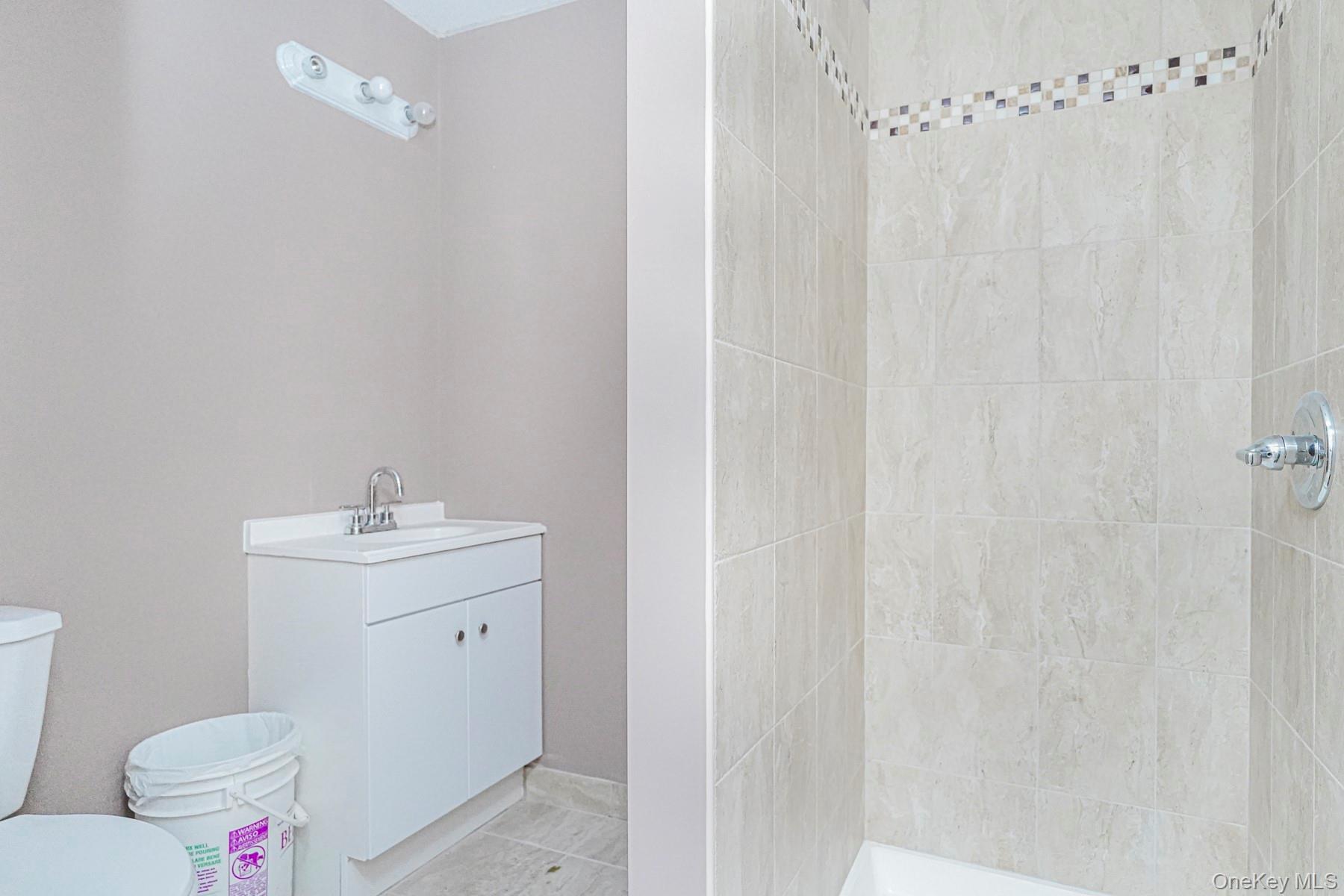 365 Atlantic Avenue, Freeport, NY 11520