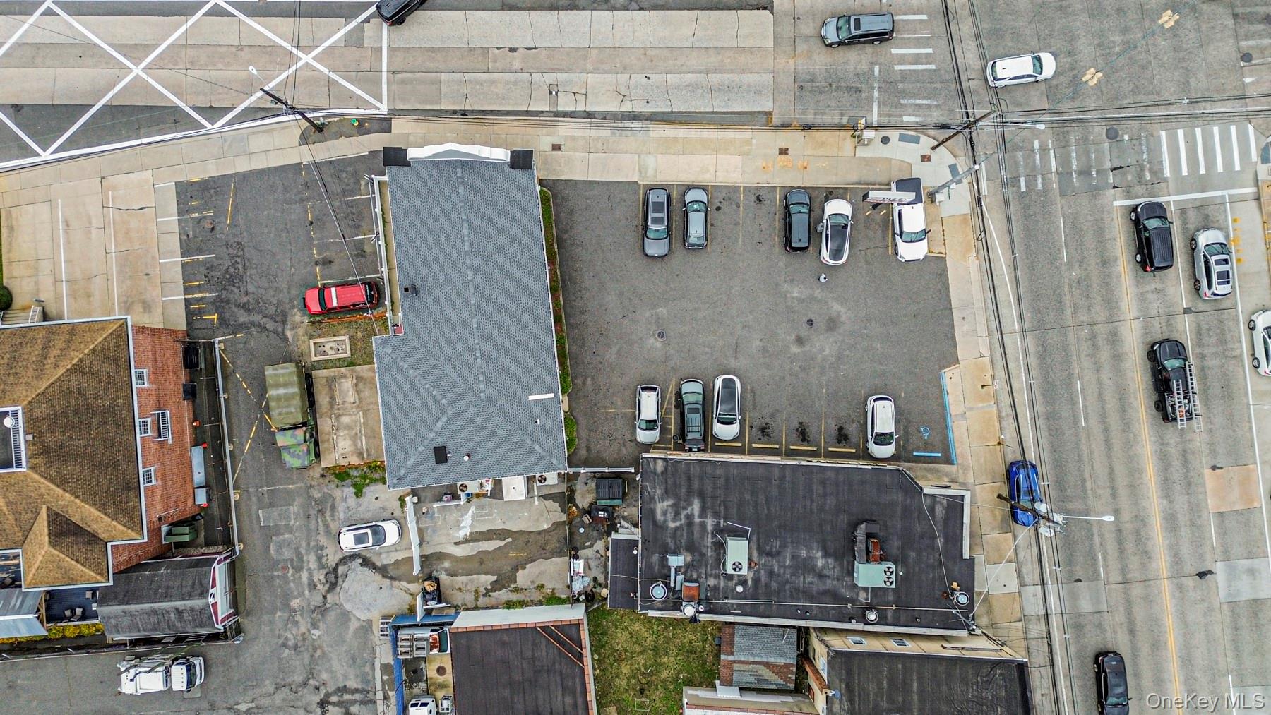 365 Atlantic Avenue, Freeport, NY 11520