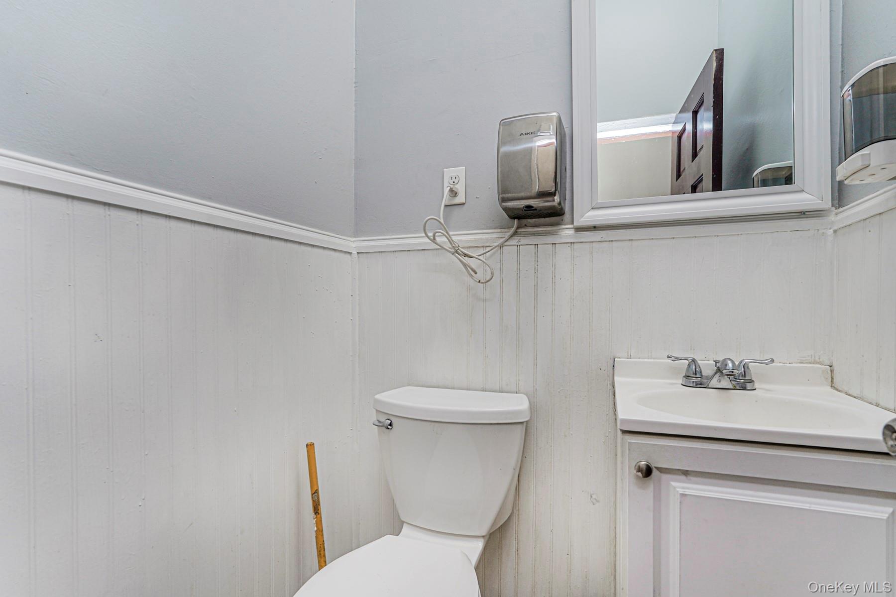 365 Atlantic Avenue, Freeport, NY 11520