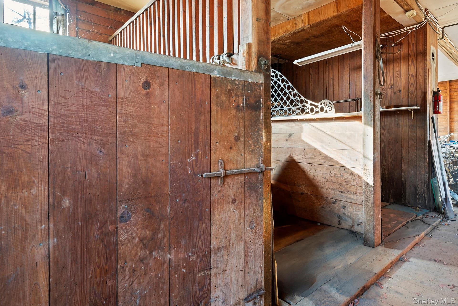 11 Shinnecock Road, Quogue, NY 11959