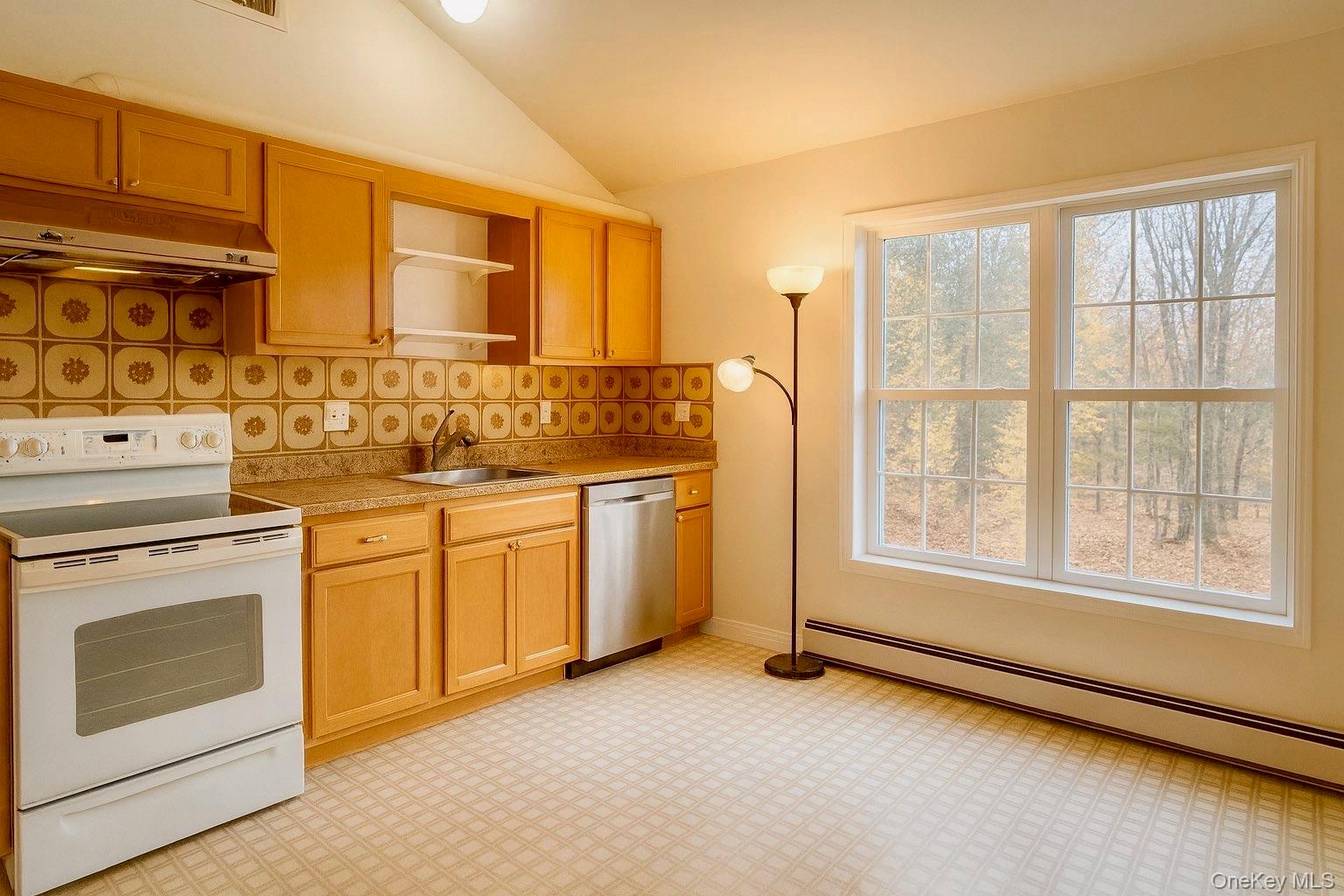 18 Penny Lane, Otisville, NY 10963