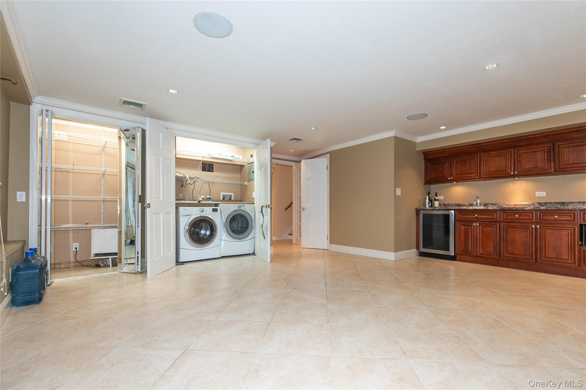 188 Rhododendron Drive, Westbury, NY 11590