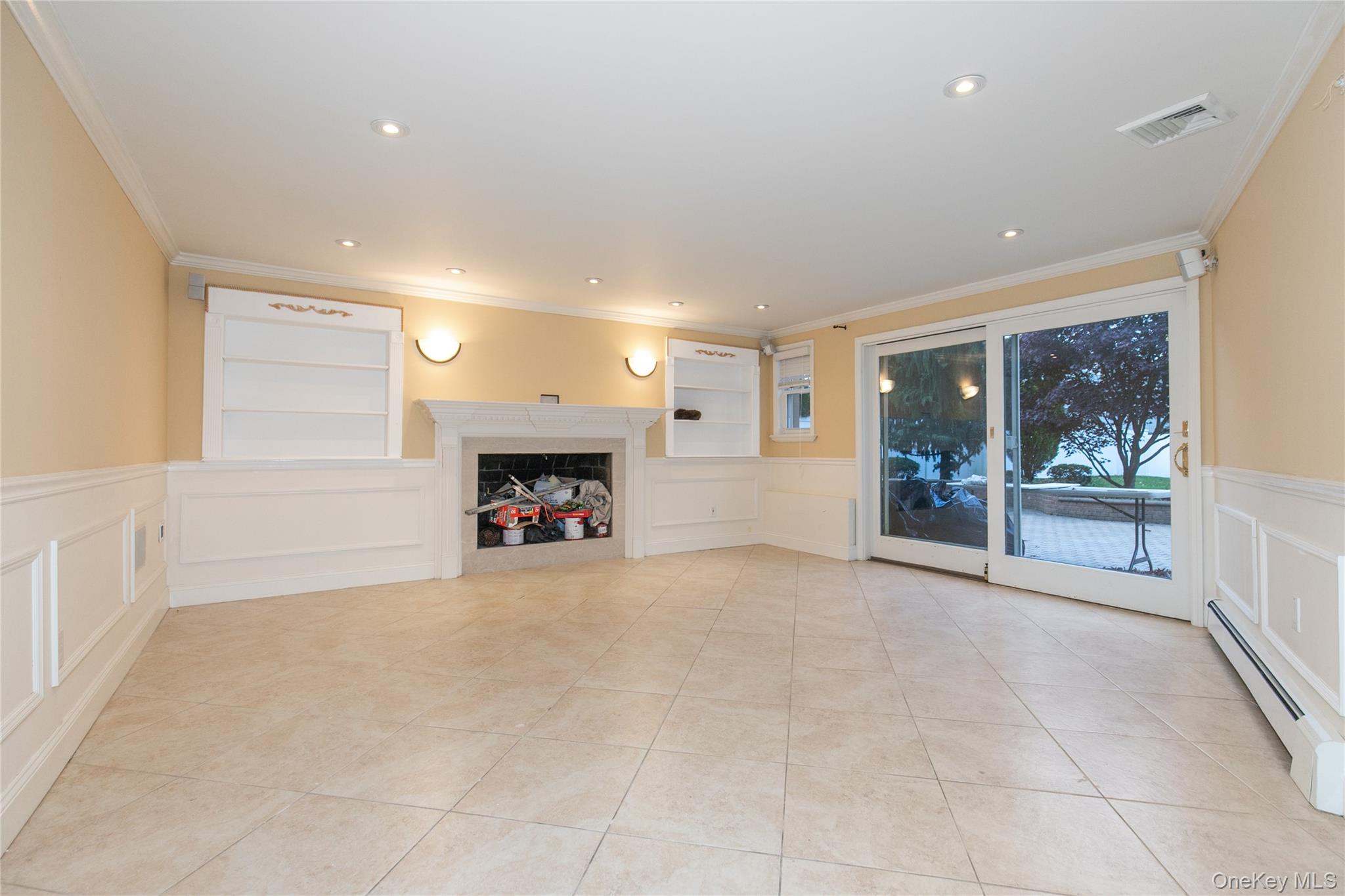 188 Rhododendron Drive, Westbury, NY 11590