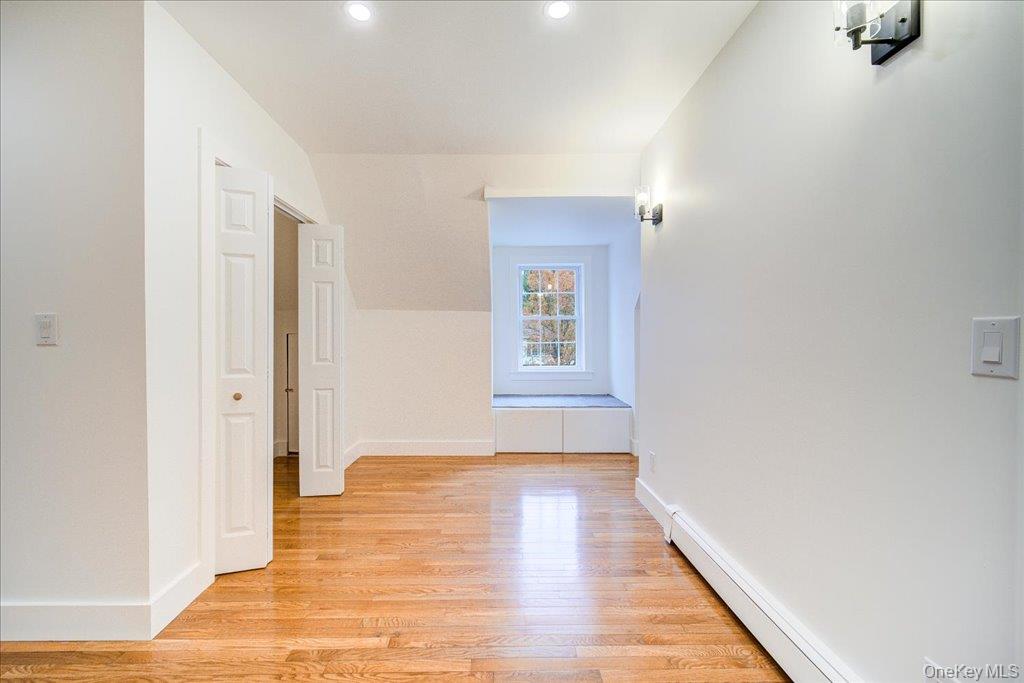 43 North Road, Tillson, NY 12486