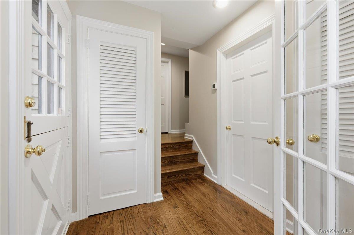 5 Kanes Lane, Huntington Bay, NY 11743