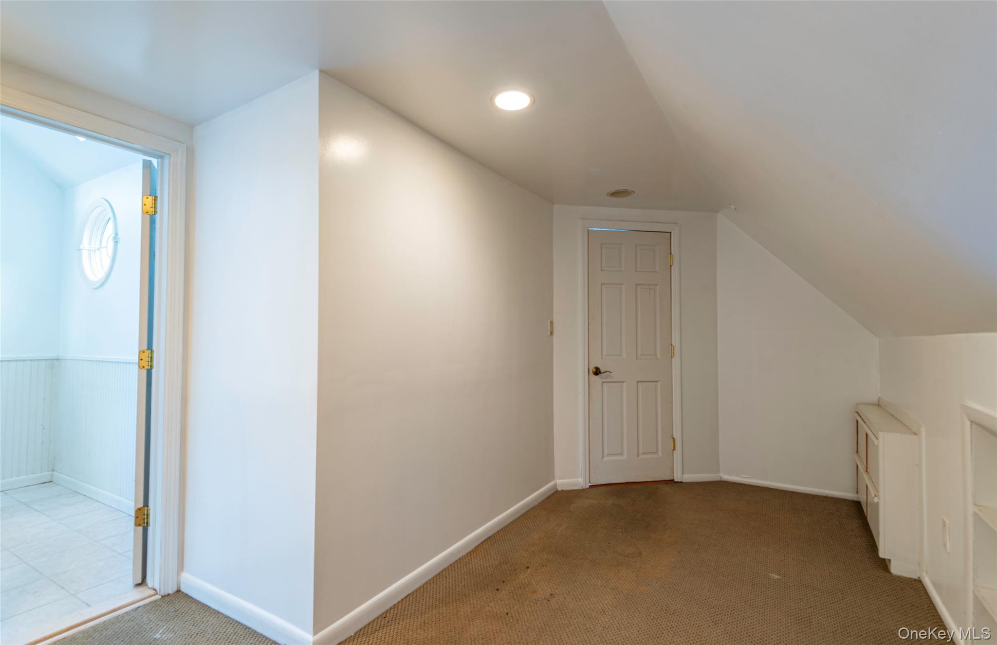 7836 271st Street, New Hyde Park, NY 11040