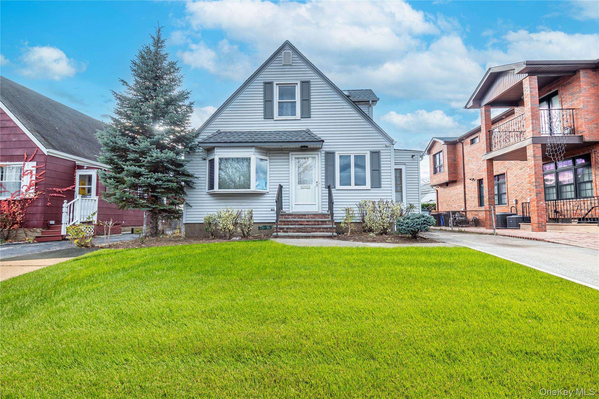 7836 271st Street, New Hyde Park, NY 11040