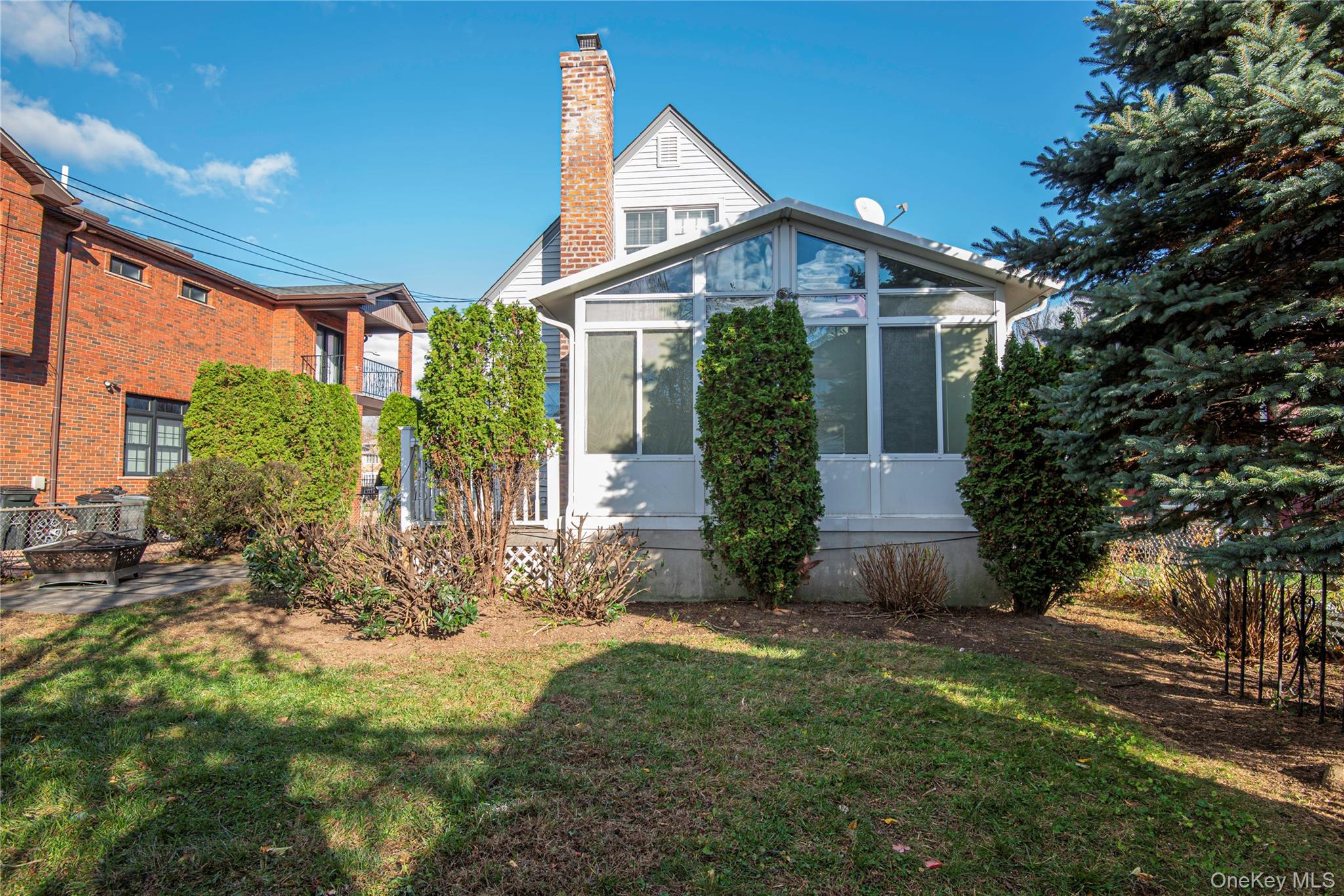 7836 271st Street, New Hyde Park, NY 11040