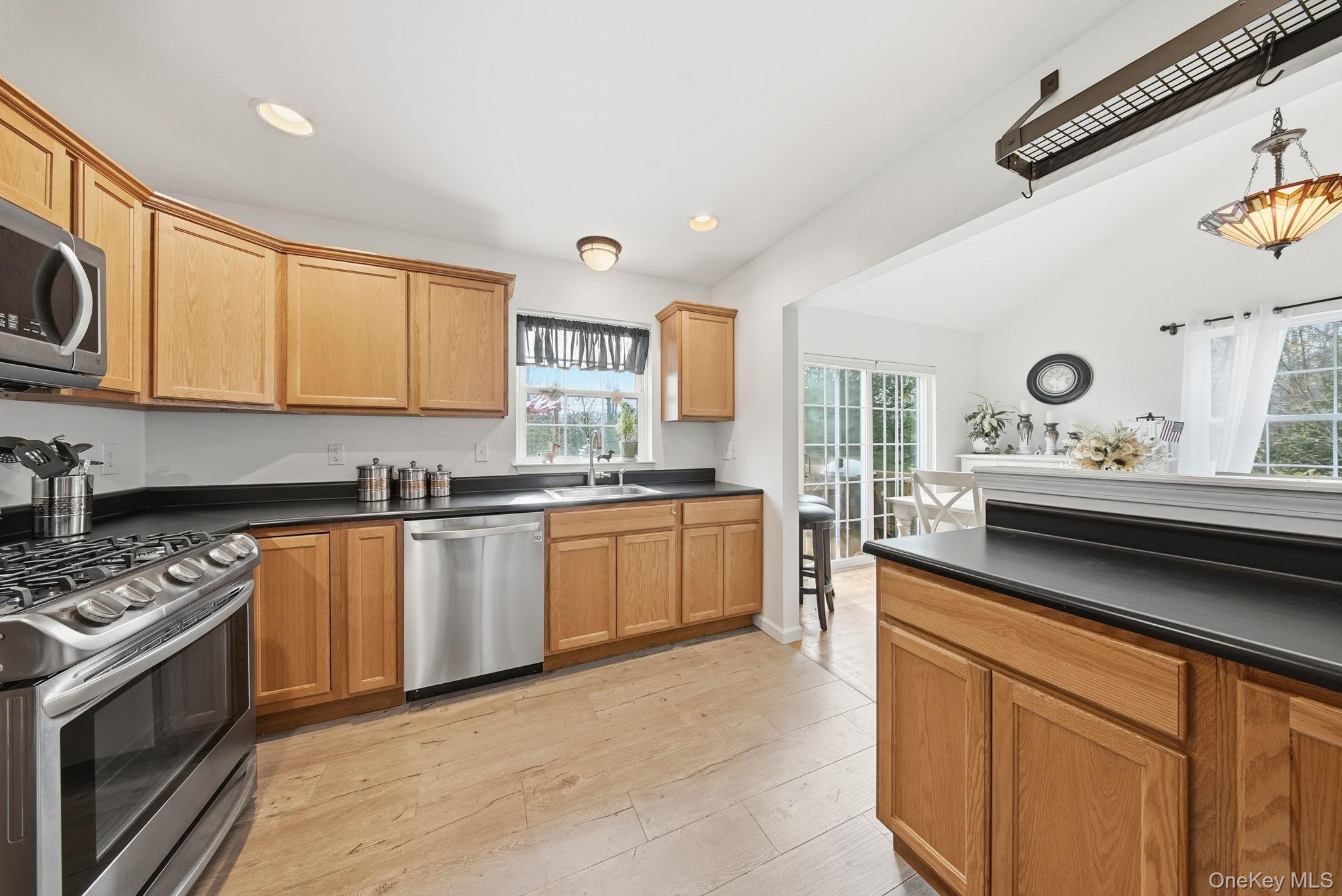 21 Hoeppner Drive, Wurtsboro, NY 12790