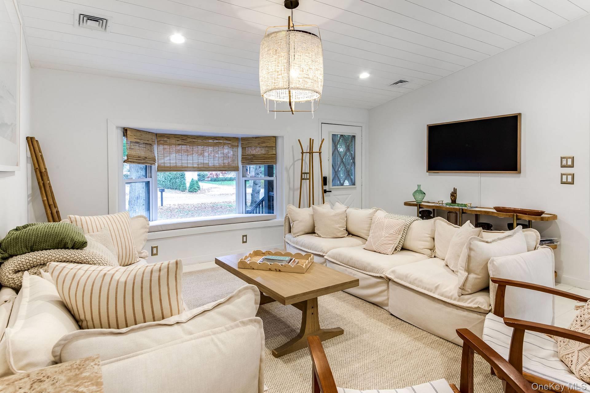 234 Norfolk Drive, Springs, NY 11937