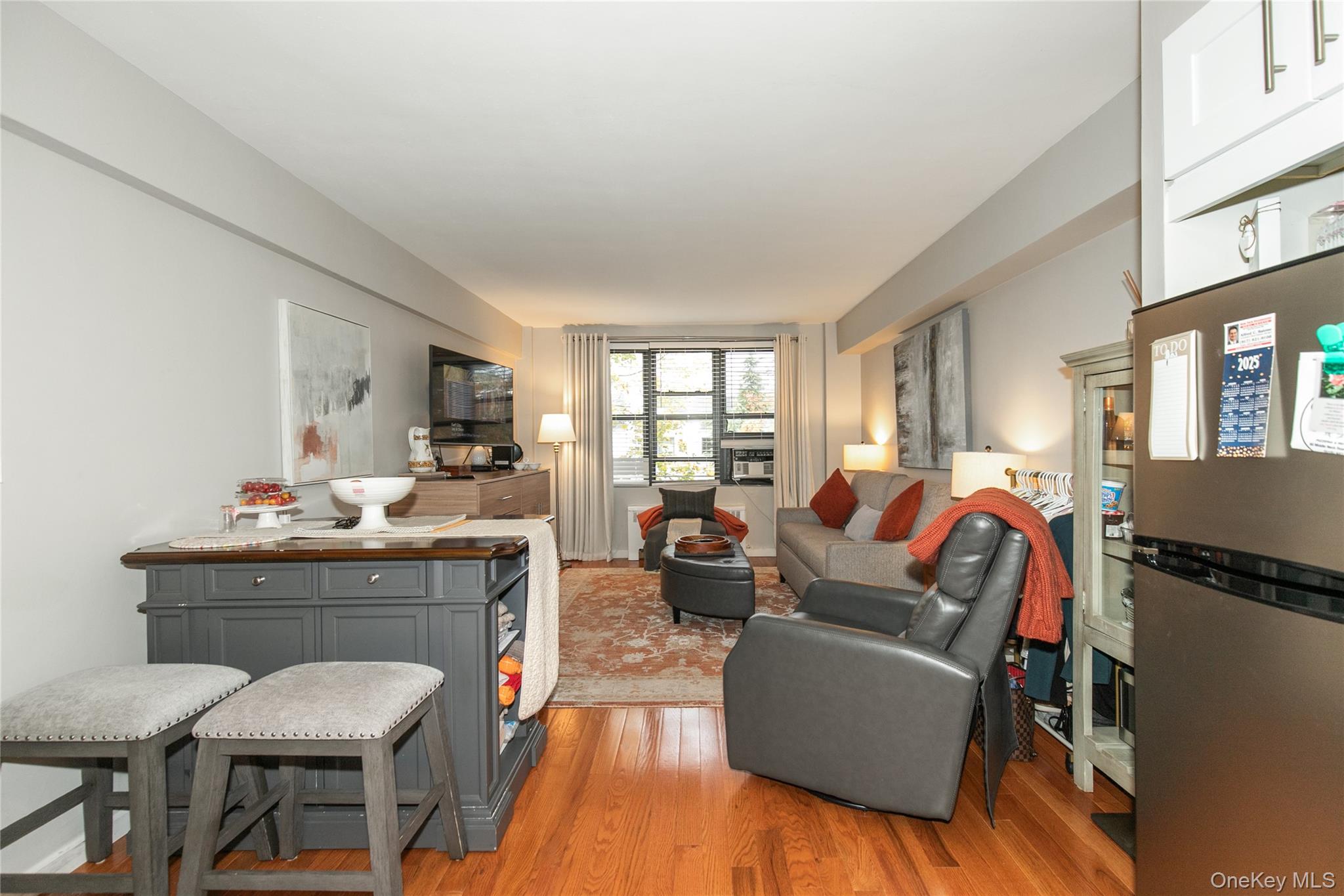 15 Canterbury Road # D6, Great Neck, NY 11021