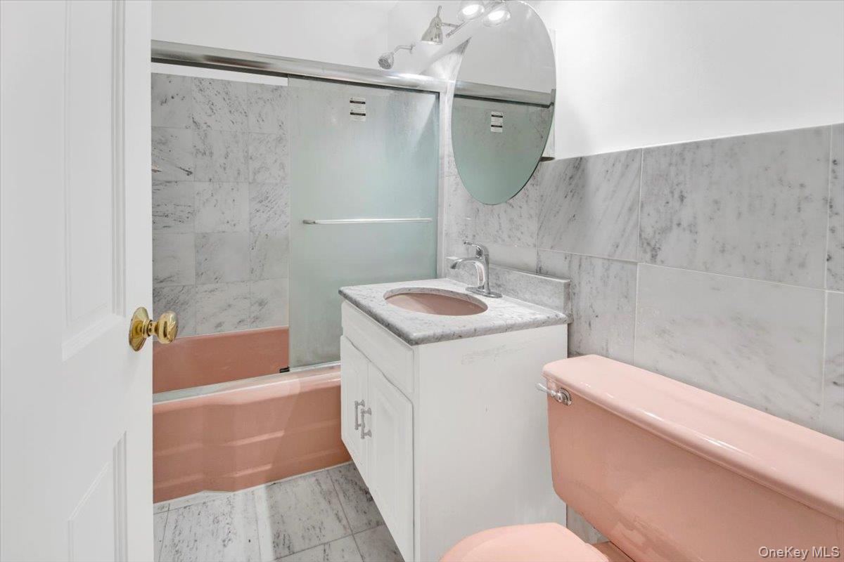 251 Buttrick Avenue, Bronx, NY 10465