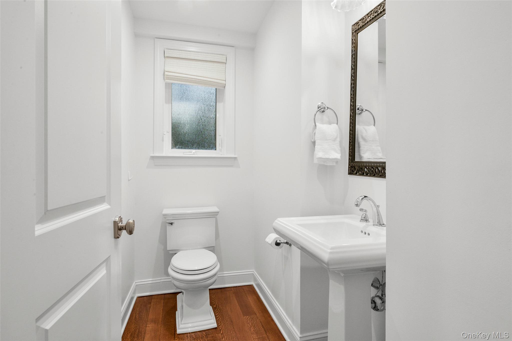 1096 Hunter Avenue, Pelham, NY 10803