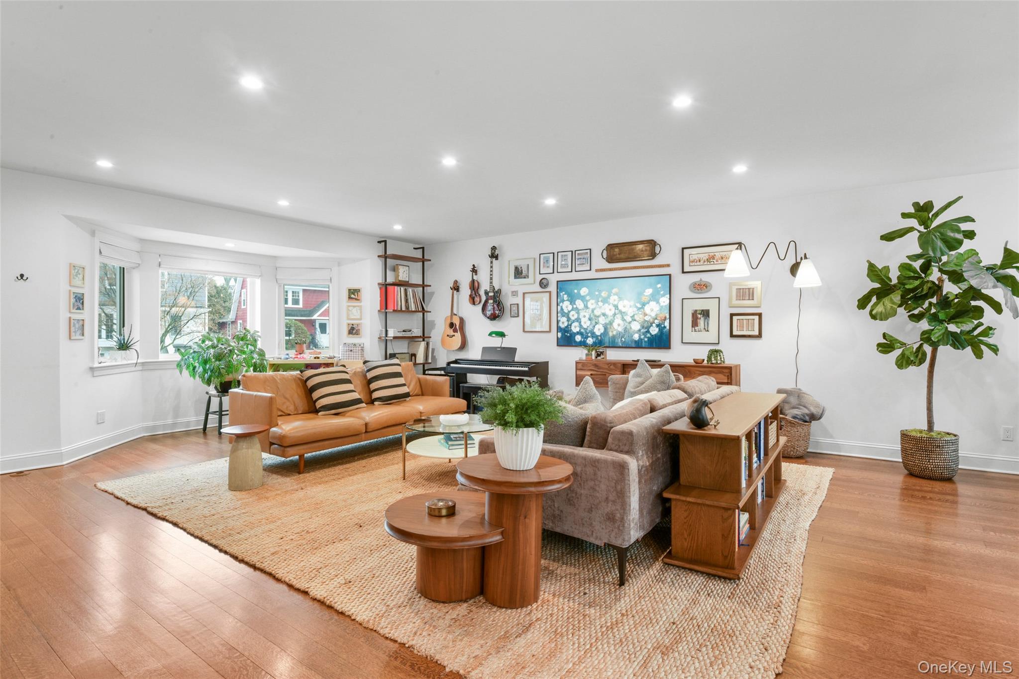 1096 Hunter Avenue, Pelham, NY 10803