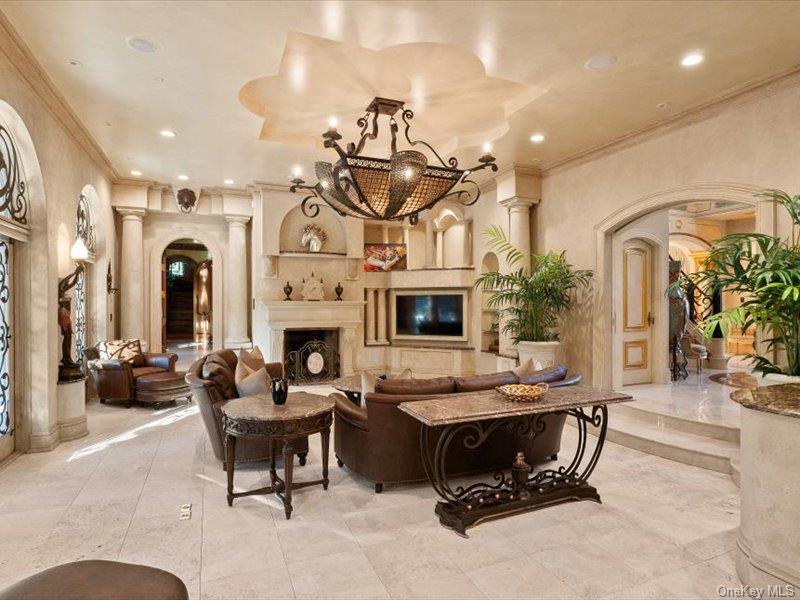 637 North Broadway, Call Listing Agent, NY 12866