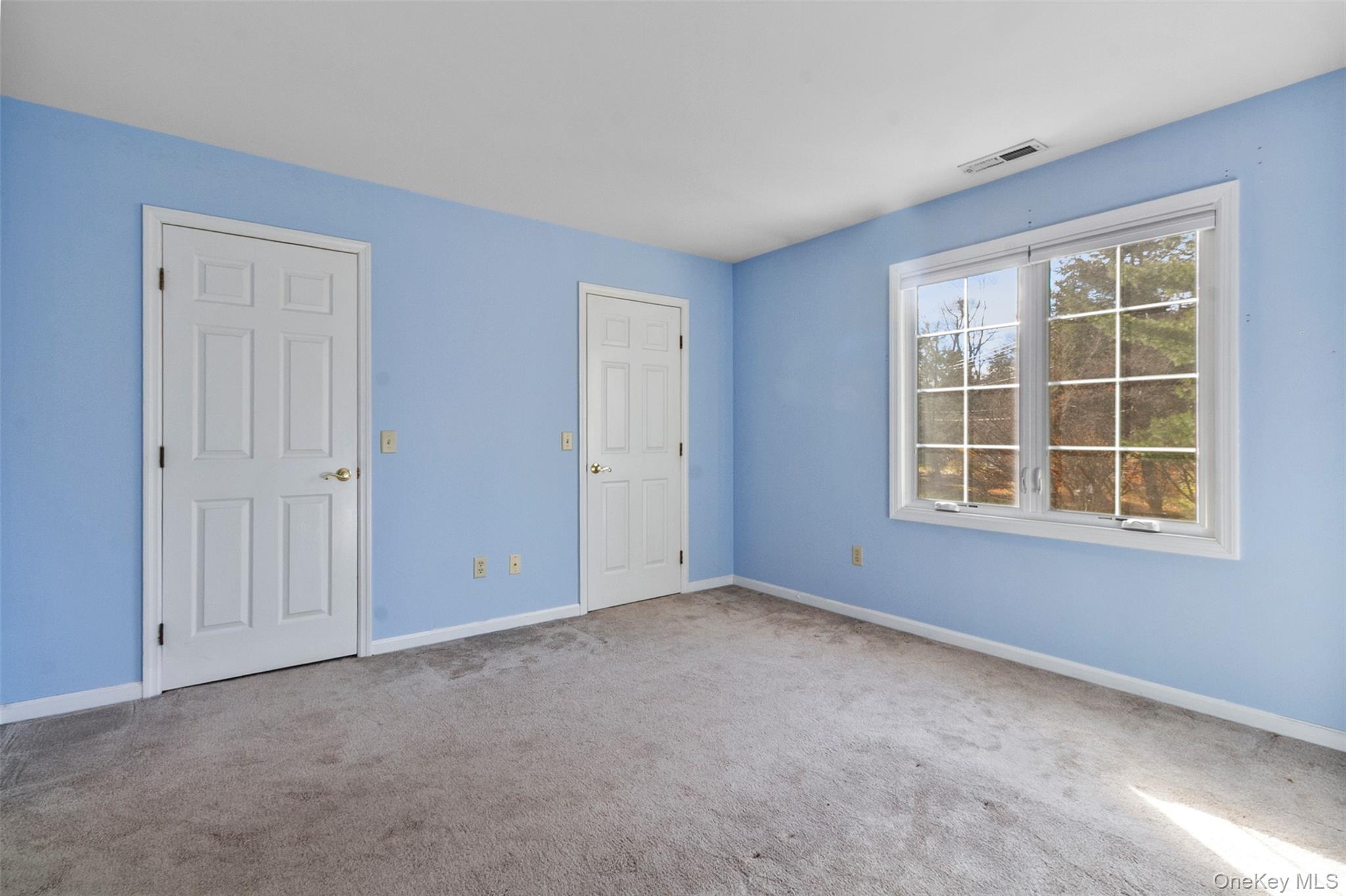 1602 Nutmeg Drive, Carmel, NY 10512