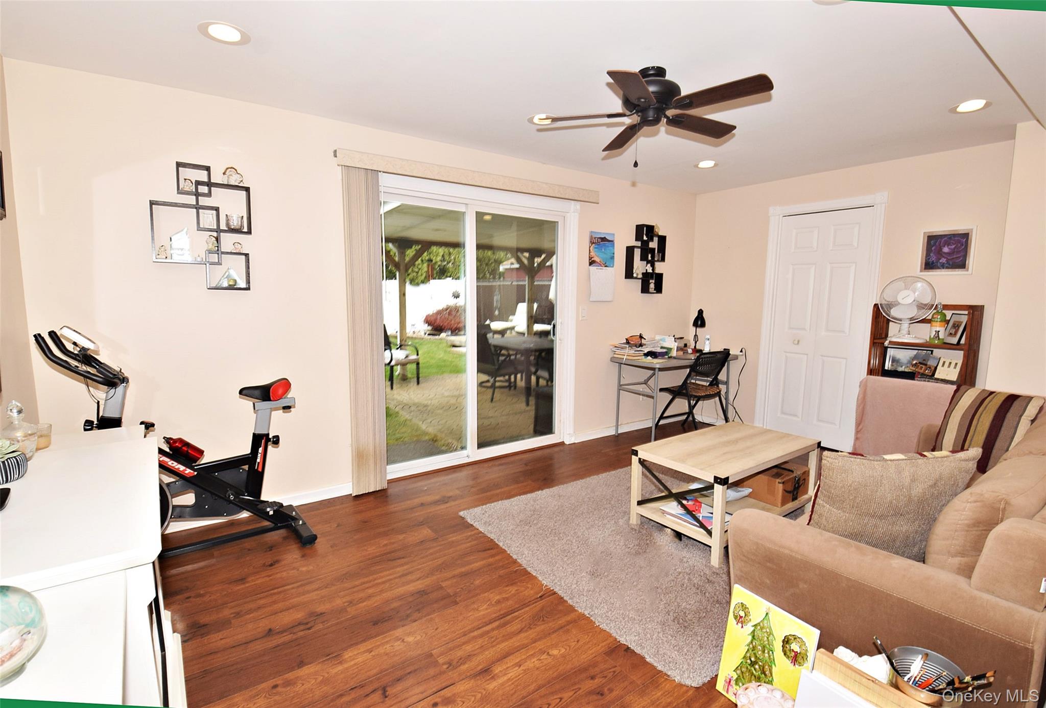 529 Lombard Street, North Babylon, NY 11703