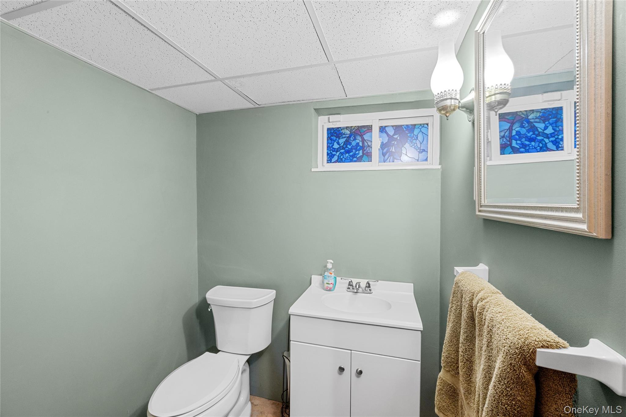 2231 3rd Street, East Meadow, NY 11554