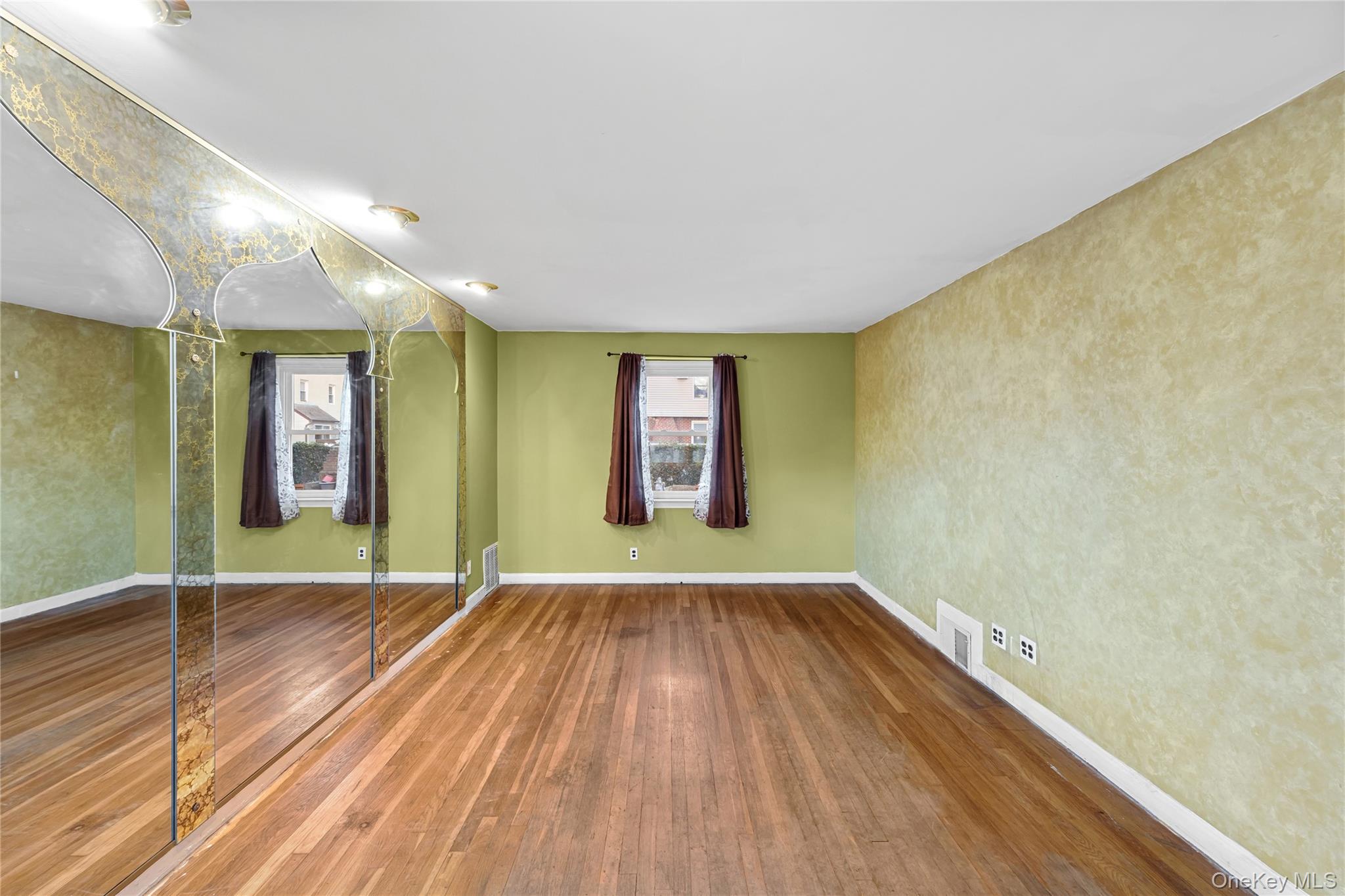 2231 3rd Street, East Meadow, NY 11554