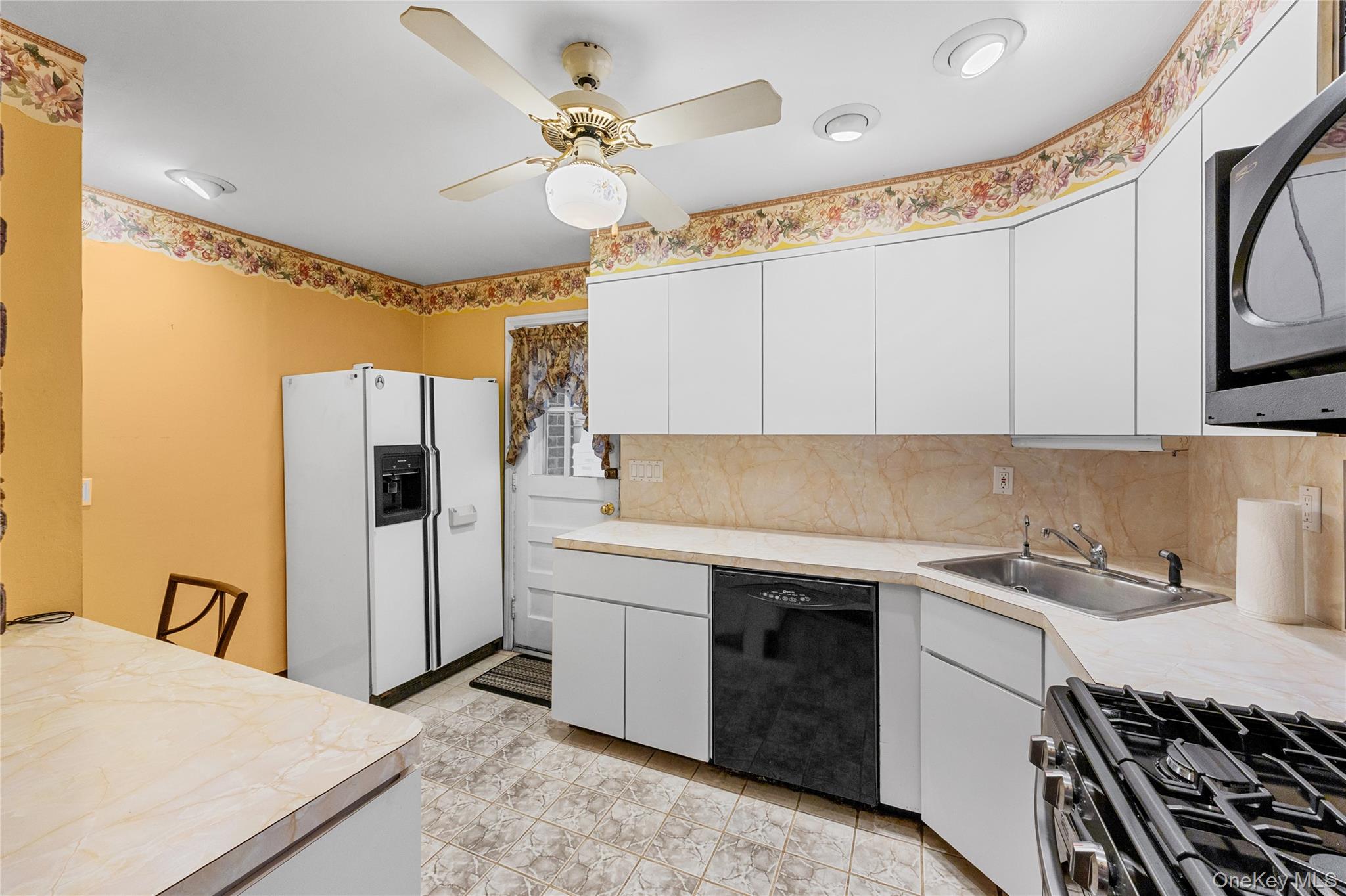 2231 3rd Street, East Meadow, NY 11554