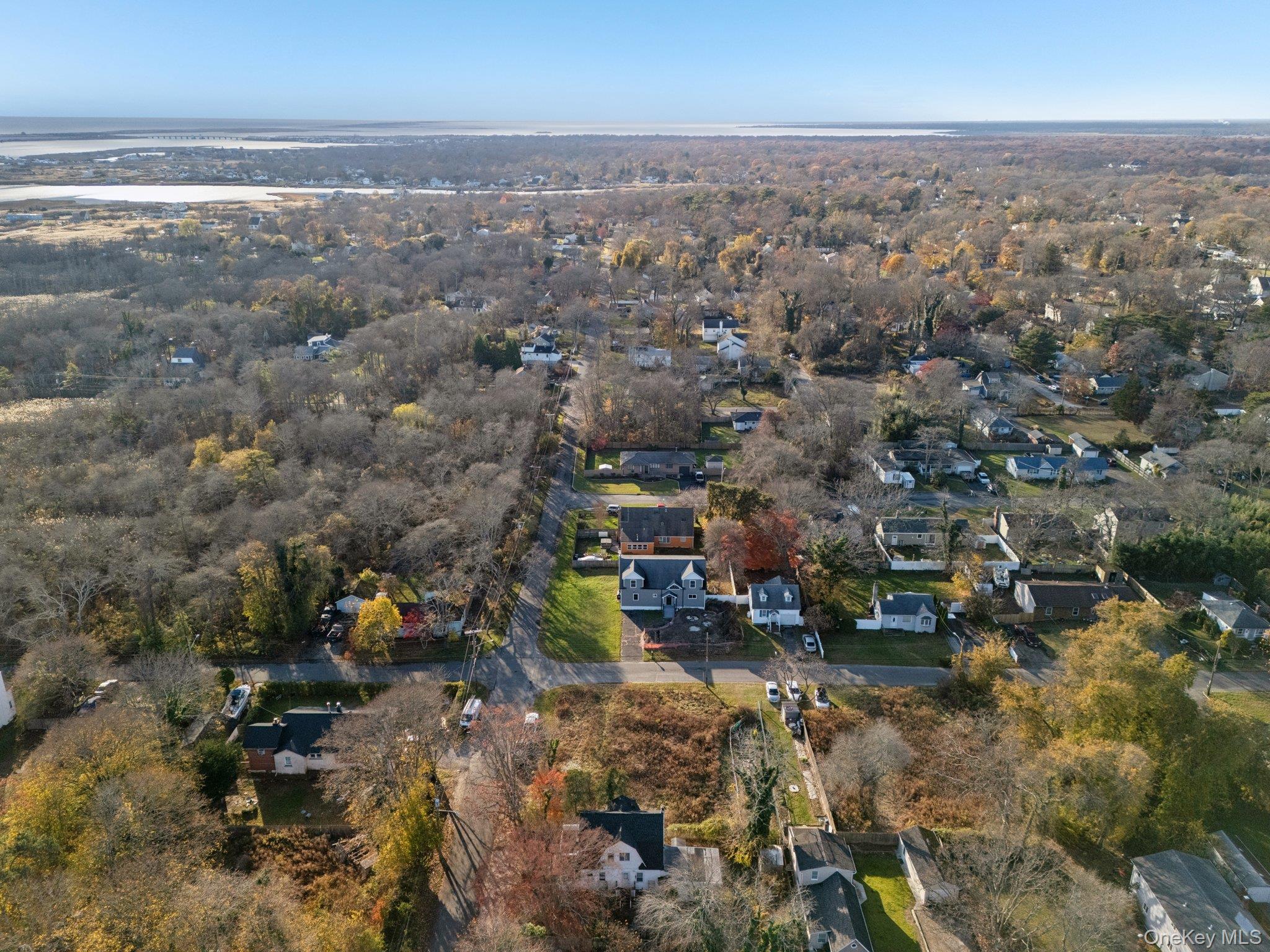 83 Elm Road E, Mastic Beach, NY 11951