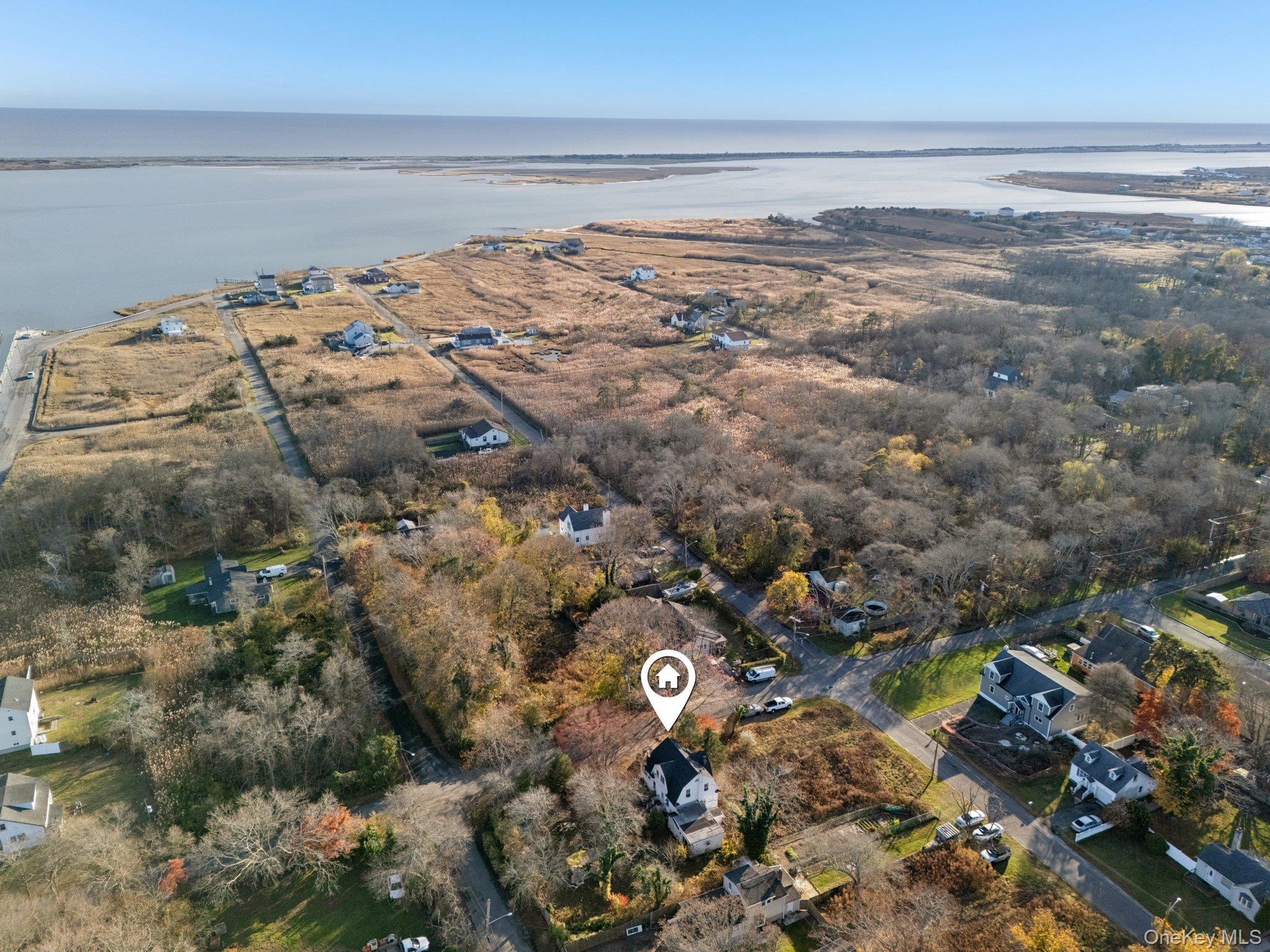 83 Elm Road E, Mastic Beach, NY 11951