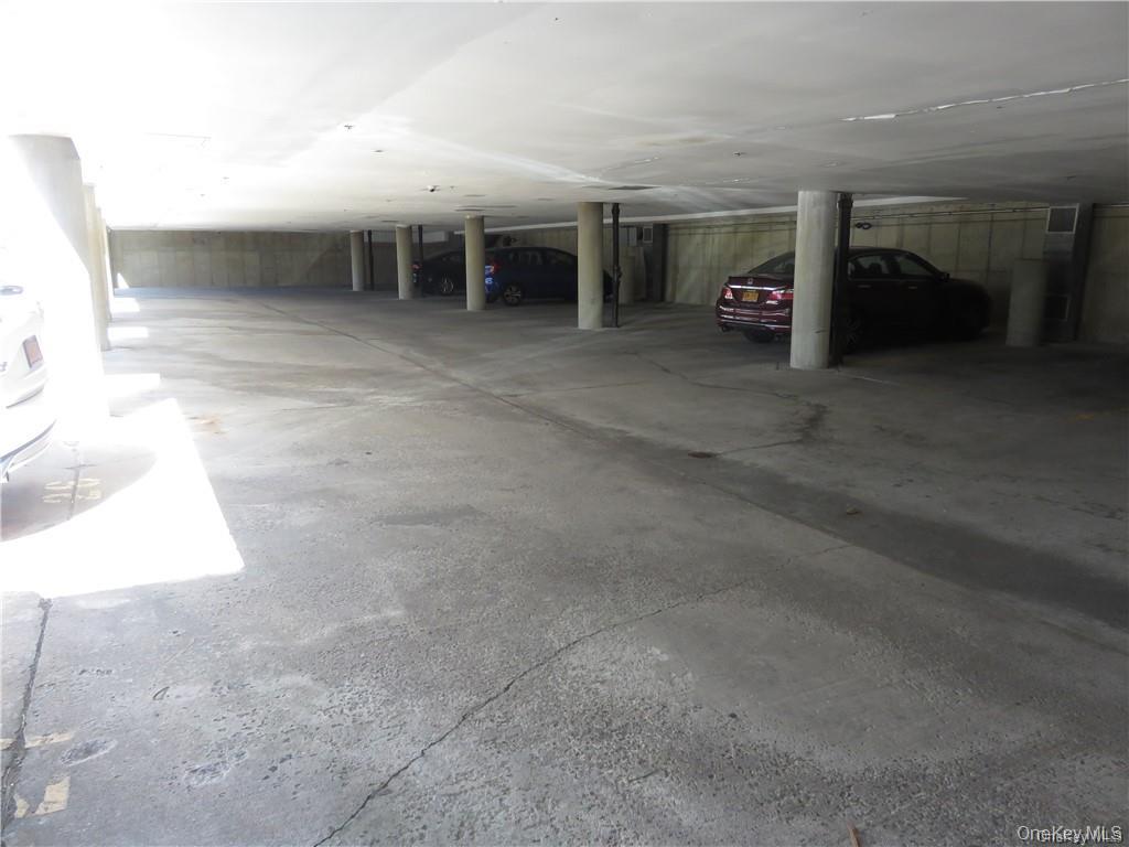 36 Greenridge Avenue # 110, White Plains, NY 10605