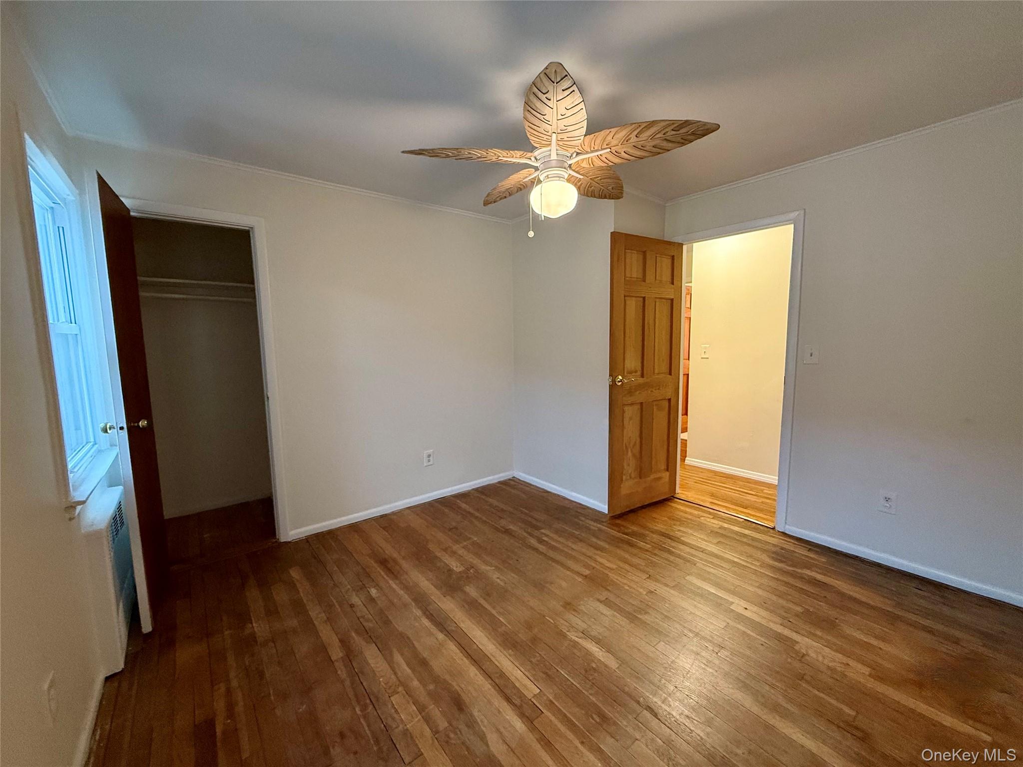 575 E Fulton Street # Upper, Long Beach, NY 11561