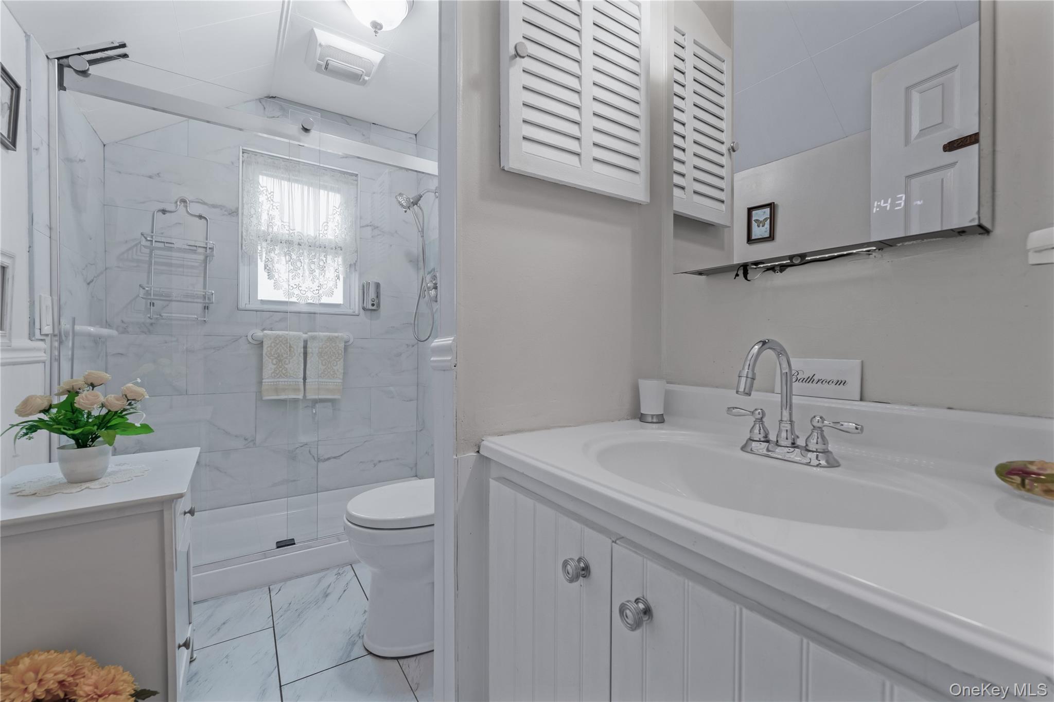 6 Fernwood Terrace N, Stewart Manor, NY 11530