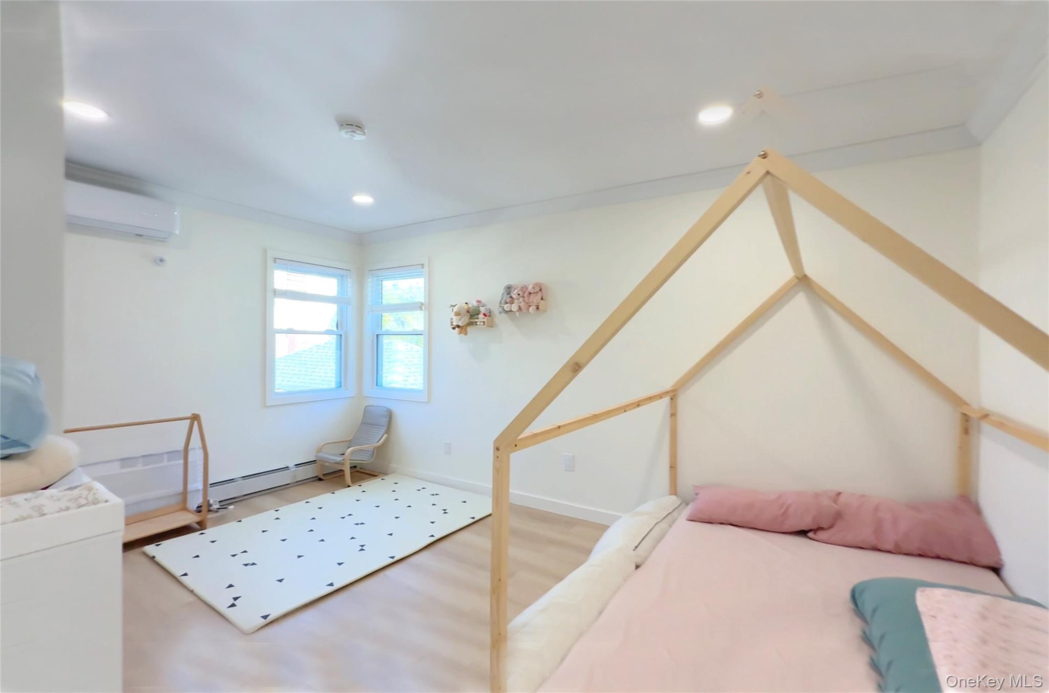 36 Adams Street, Floral Park, NY 11001