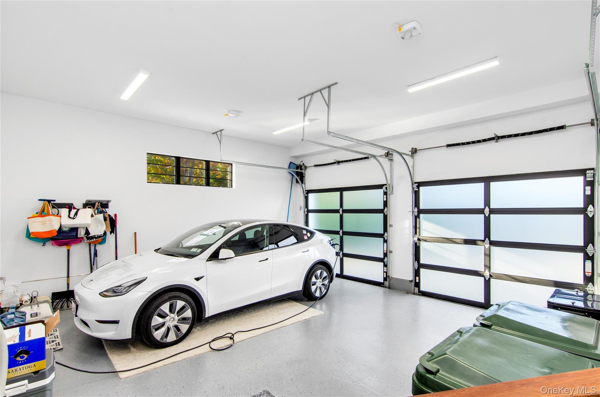 4 Piperwoods Lane, Quogue, NY 11959