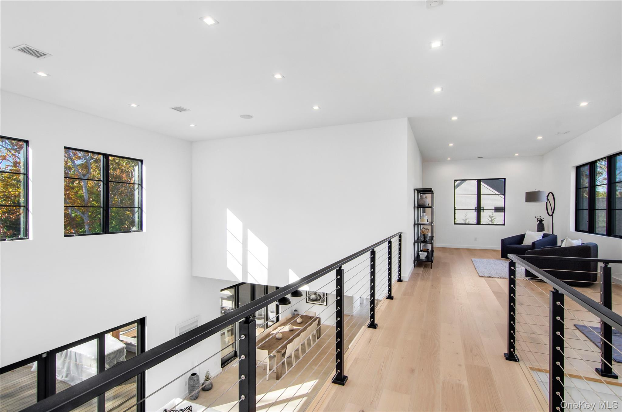 4 Piperwoods Lane, Quogue, NY 11959