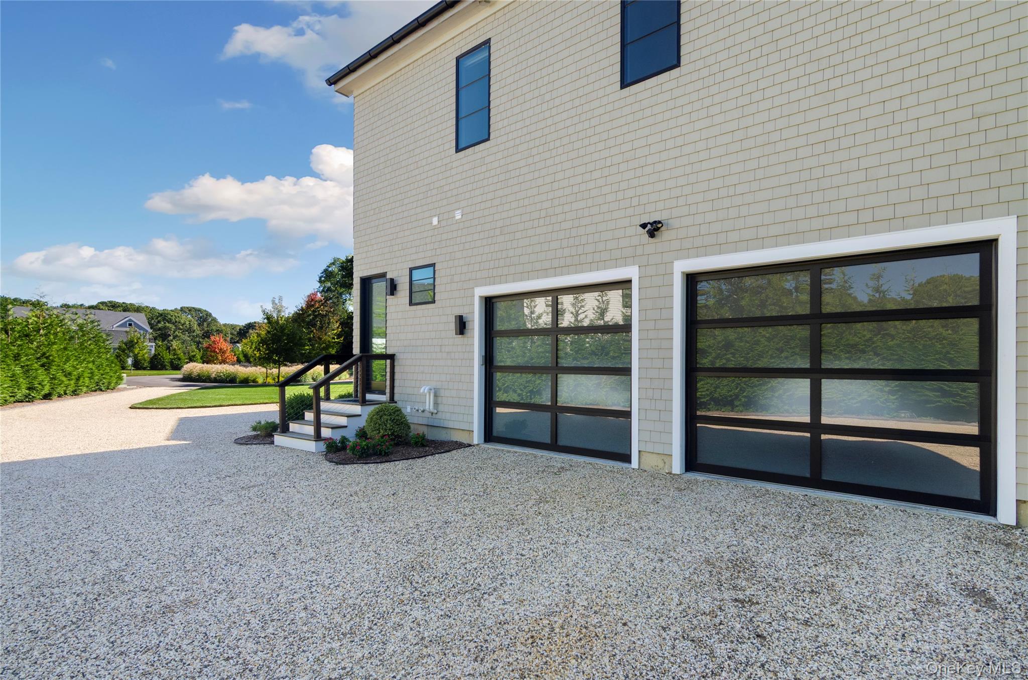 4 Piperwoods Lane, Quogue, NY 11959