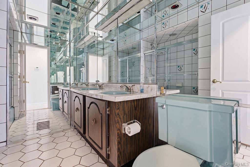 163-15 84th Street, Howard Beach, NY 11414