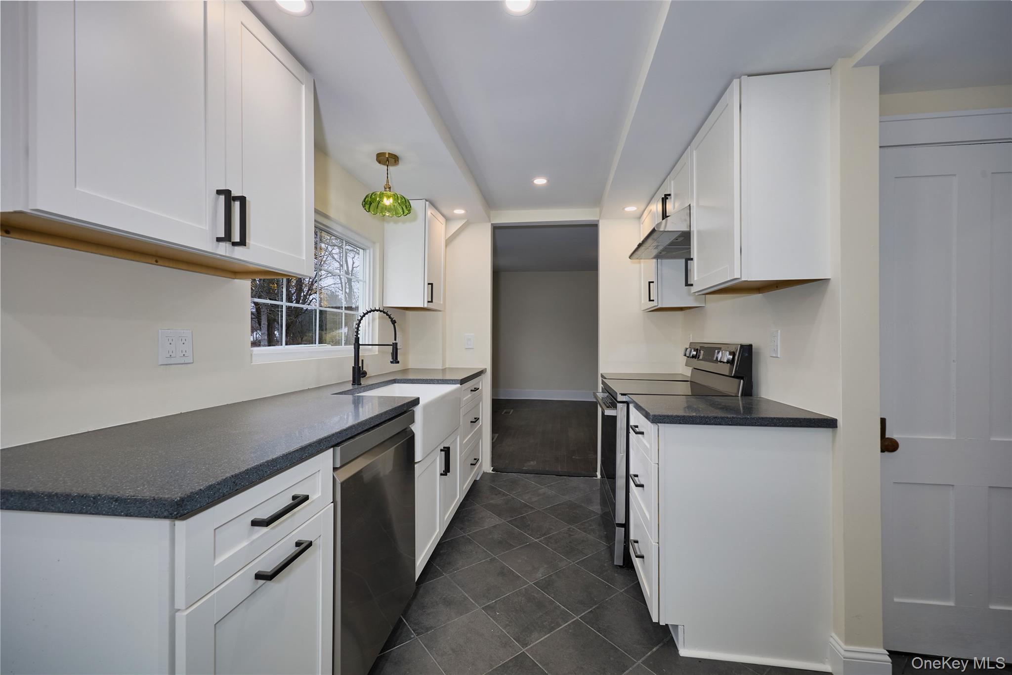 30 Myrtle Avenue, Pine Plains, NY 12567