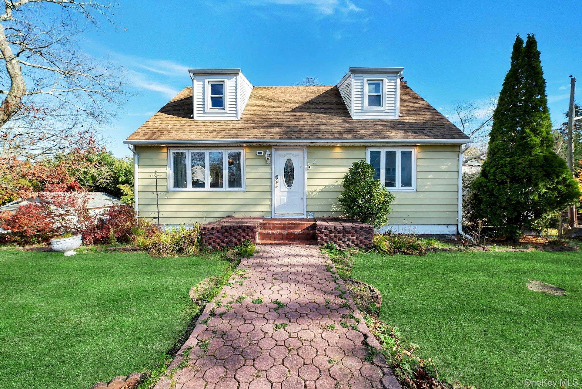 3 Hazel Road, Rocky Point, NY 11778