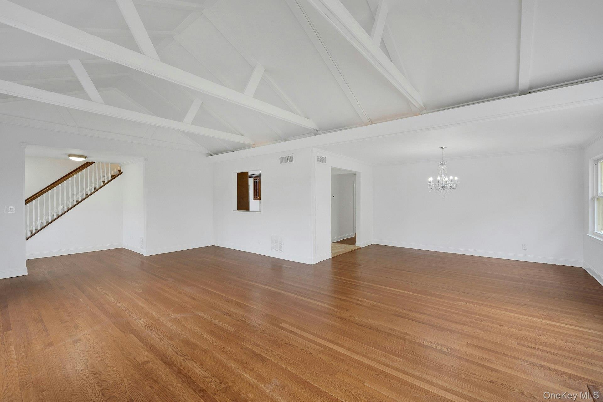 1 Echo Bay Place, New Rochelle, NY 10805