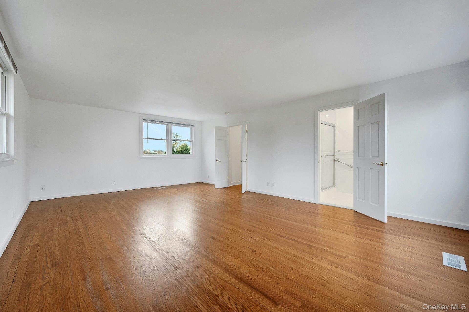 1 Echo Bay Place, New Rochelle, NY 10805